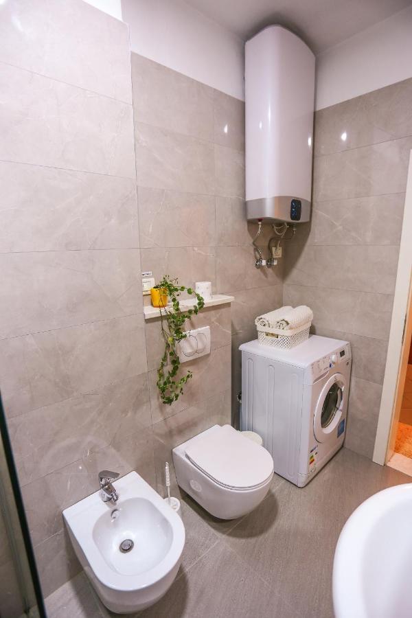 Tirana Views Apartment - Comfy & Spacious Экстерьер фото