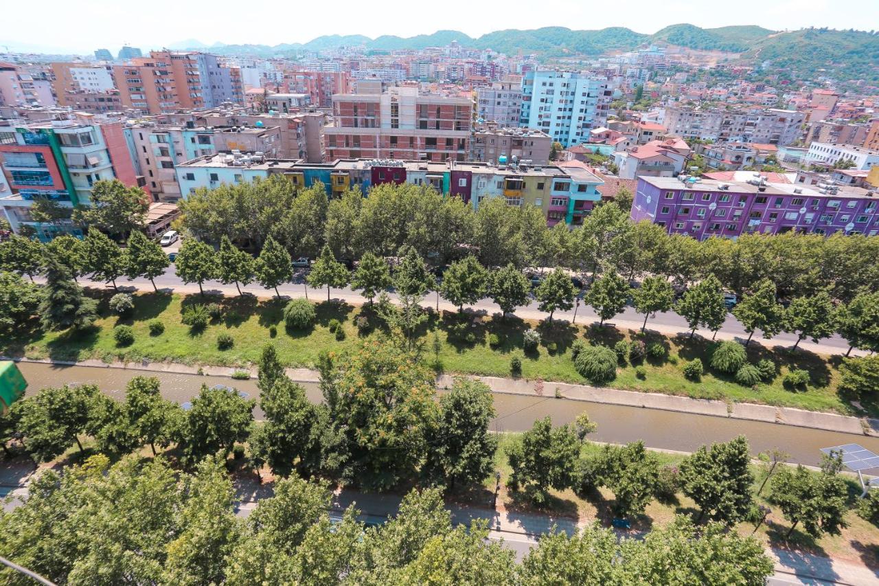 Tirana Views Apartment - Comfy & Spacious Экстерьер фото